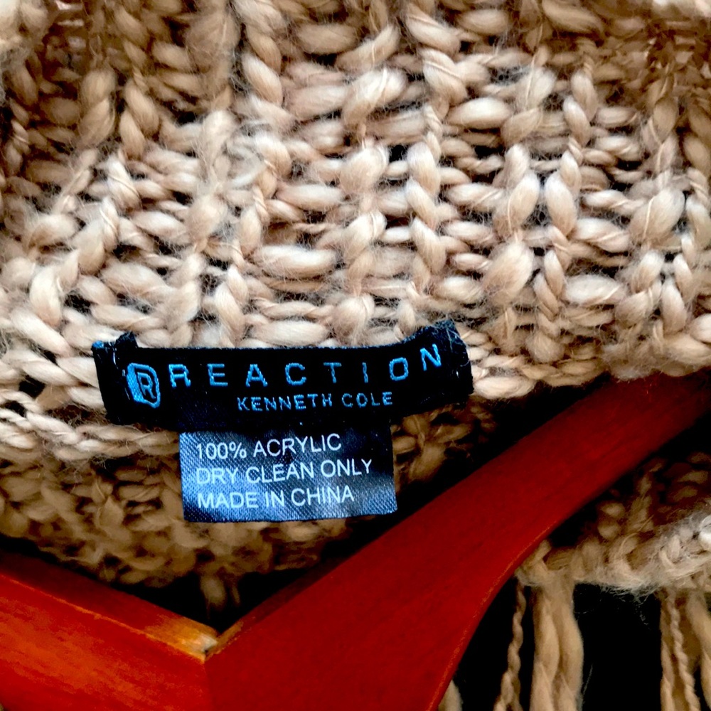 Reaction poncho by Kenneth Cole. Size L